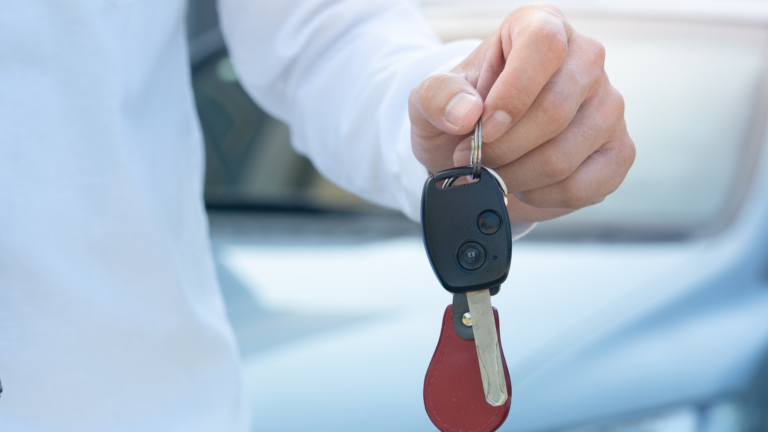 Services For Seamless Car Key Replacement in Valley Village, CA